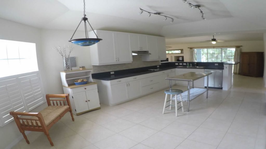 Port Saint Lucie Home 1465 SW Flounder Lane